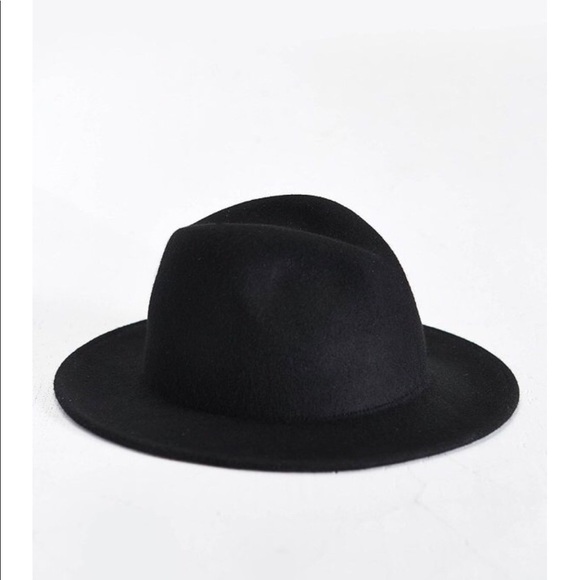 rosin solid reversible bucket hat